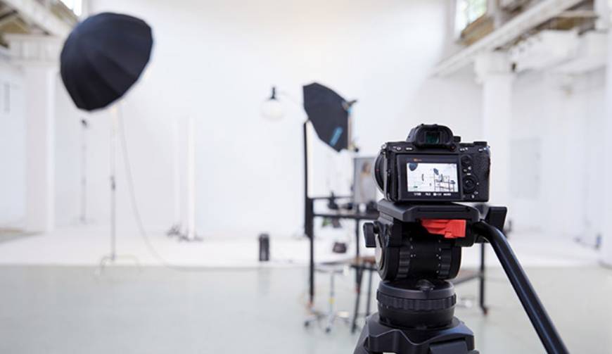 久治县TVC拍摄公司：用镜头书写剧本，以创意征服市场
